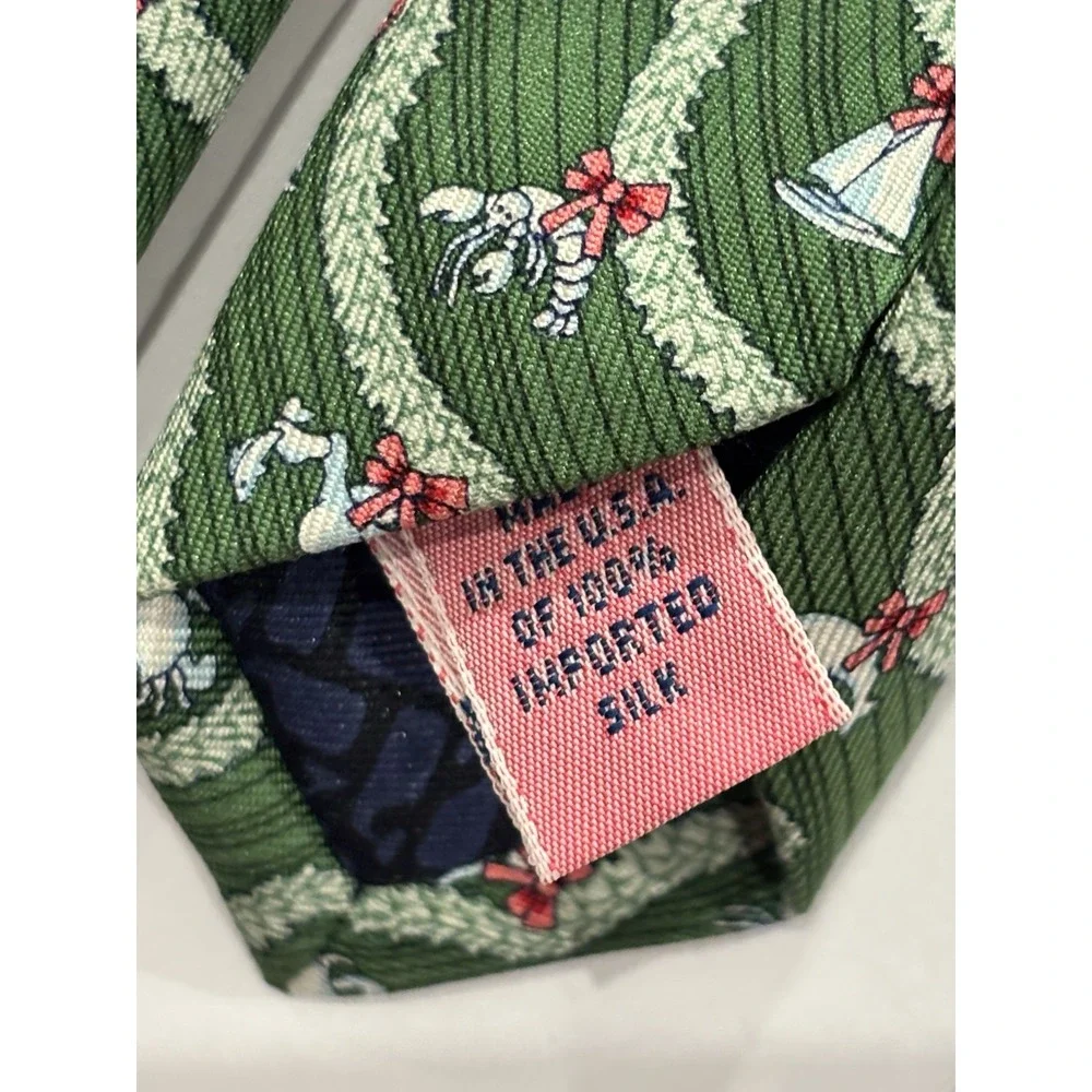 Vineyard Vines Christmas Tie Green Nautical Garland Whales Lobster Boats Silk